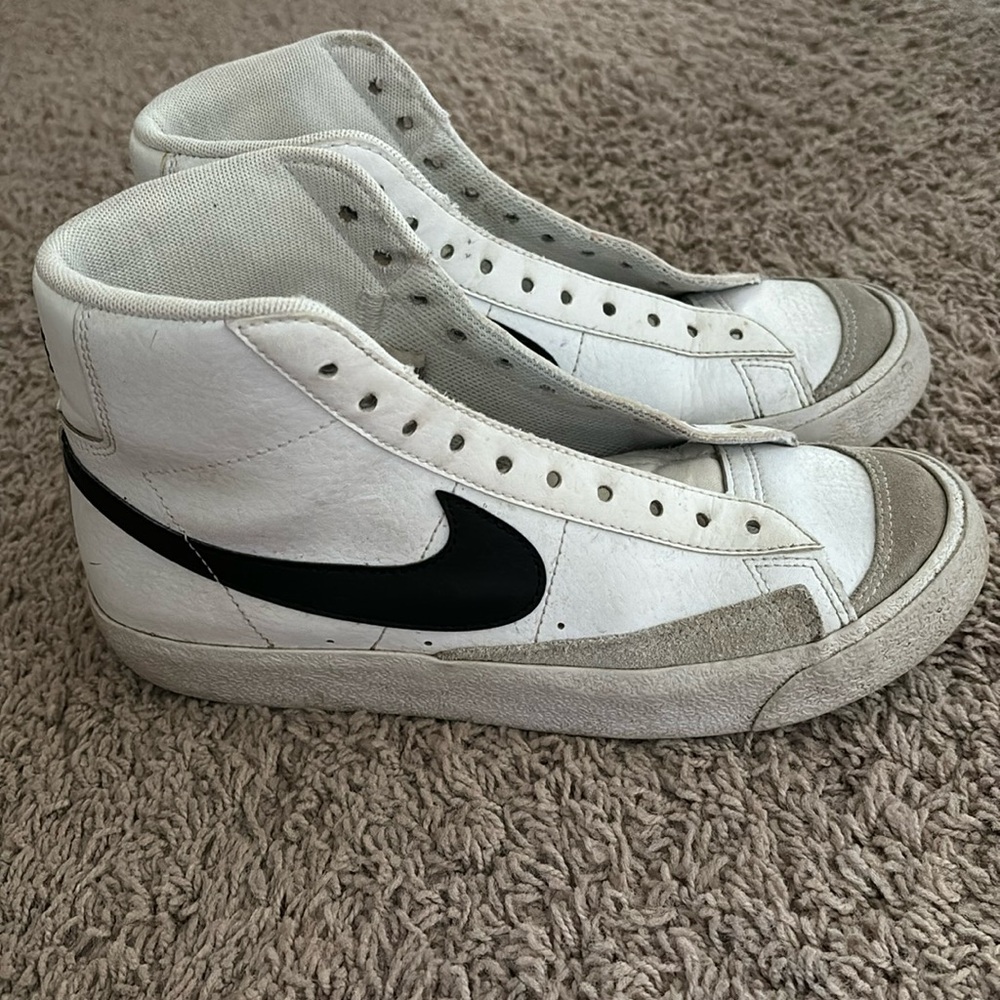 nike blazers size 5.5 kids